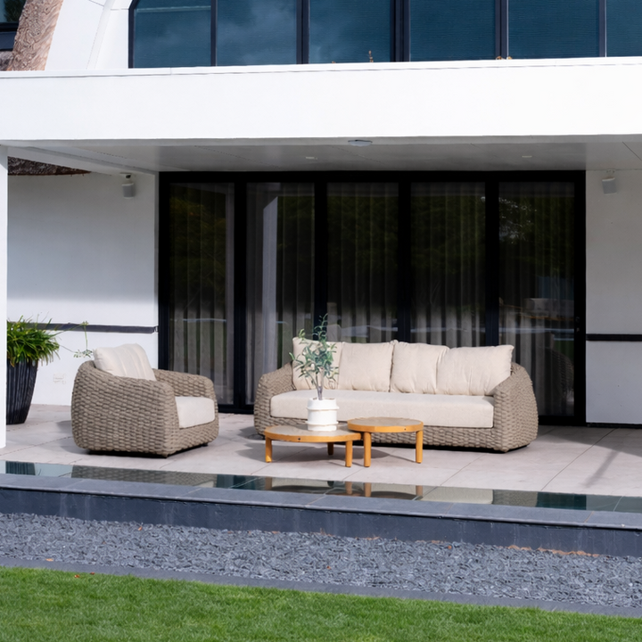Maxime lounge set in beige braided rope and all-weather cushions
