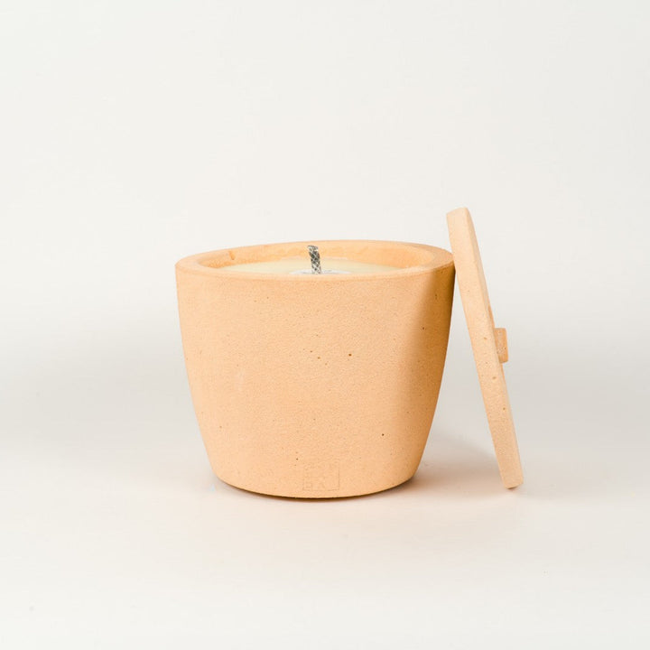 Urban Outdoor candle Medium Blush + lid