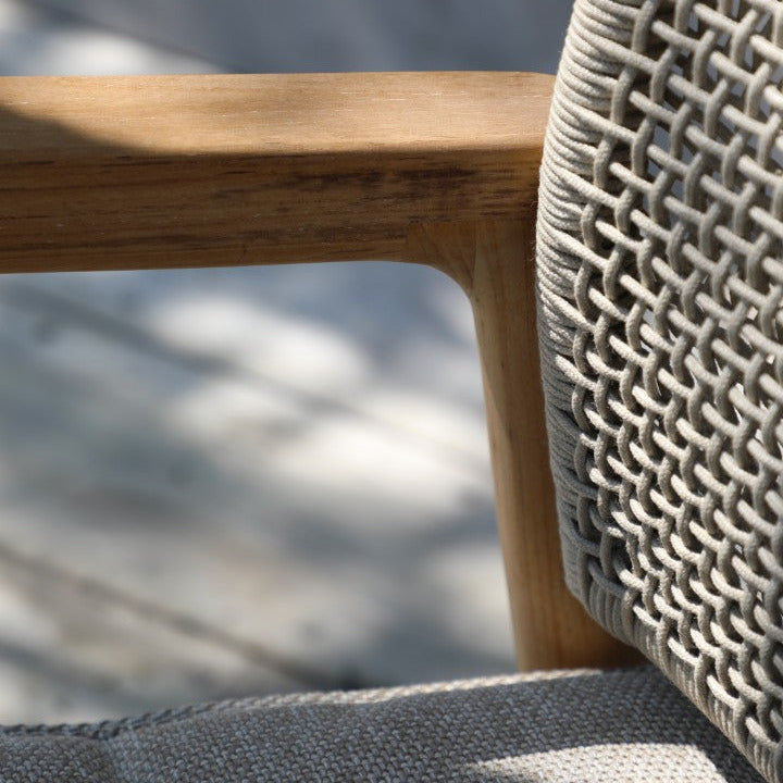 Tolo 1-seat lounge chair in teak and square woven rope