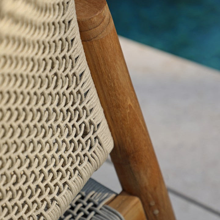 Tolo 1-seat lounge chair in teak and square woven rope