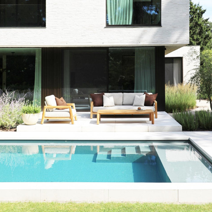 Tolo lounge set in teak and all-weather cushions