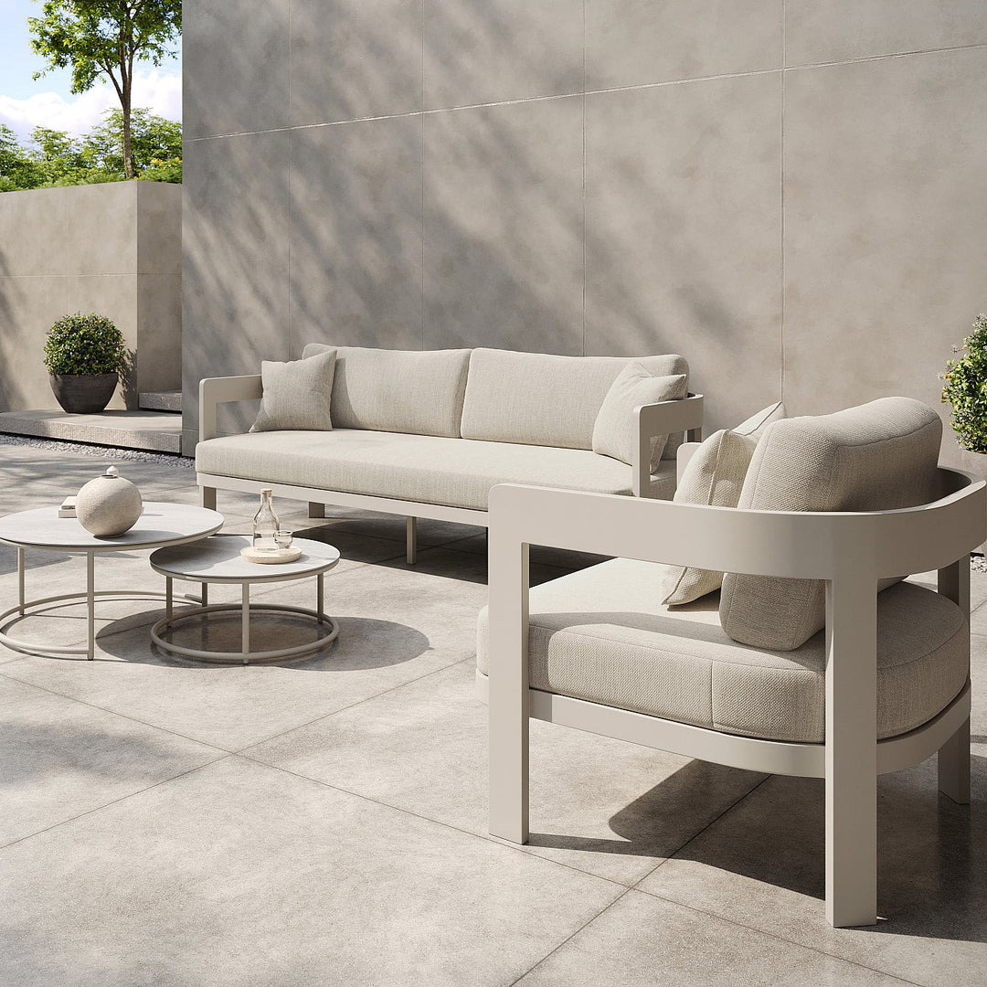 Salon de jardin Domani en aluminium beige et coussins toutes saisons